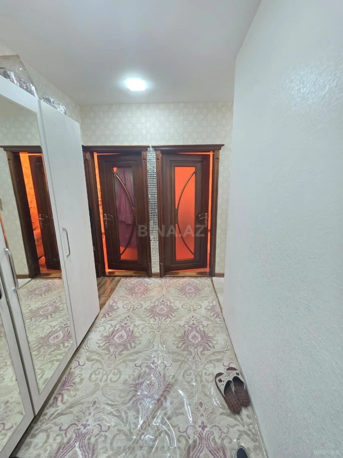 Satılır 4 otaqlı mənzil 110 m²
