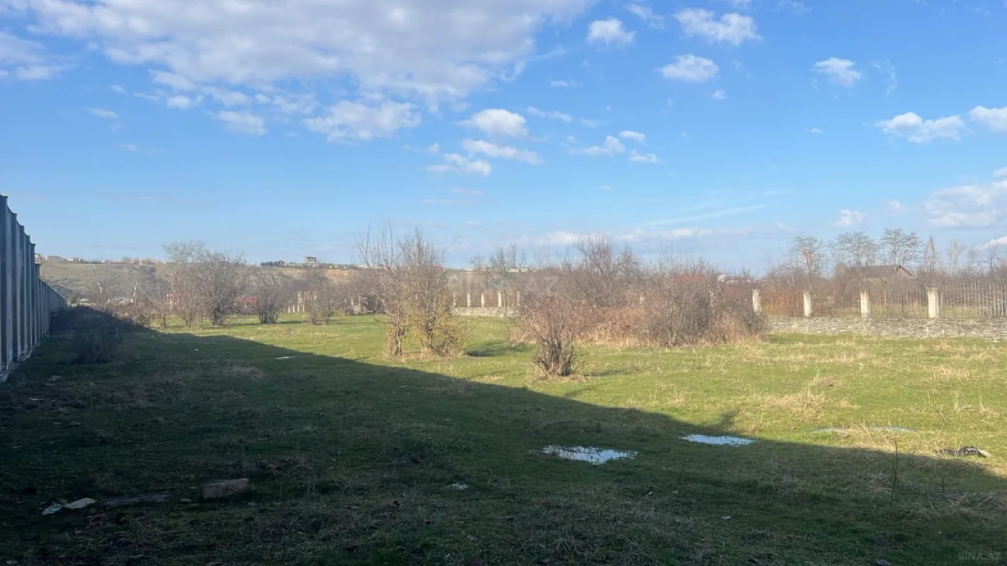 Satılır torpaq sahəsi 50 m²