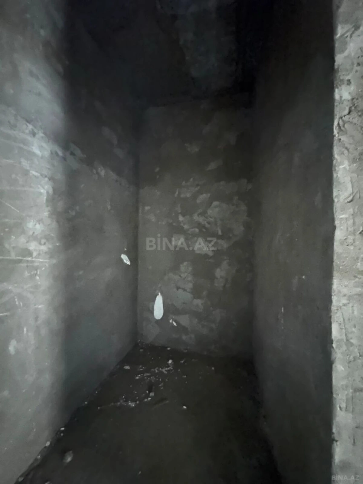 Satılır 3 otaqlı mənzil 138.4 m²