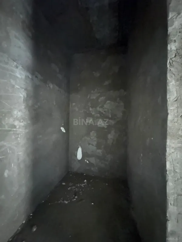 Satılır 3 otaqlı mənzil 138.4 m²