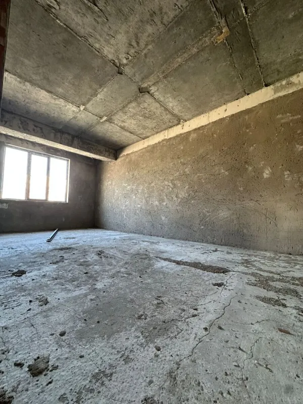 Satılır 3 otaqlı mənzil 138.4 m²