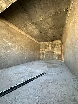 Satılır 3 otaqlı mənzil 138.4 m²