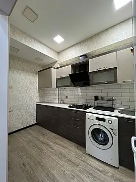Satılır 2 otaqlı mənzil 68 m²