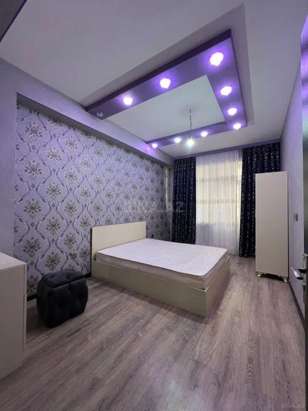 Satılır 2 otaqlı mənzil 68 m²