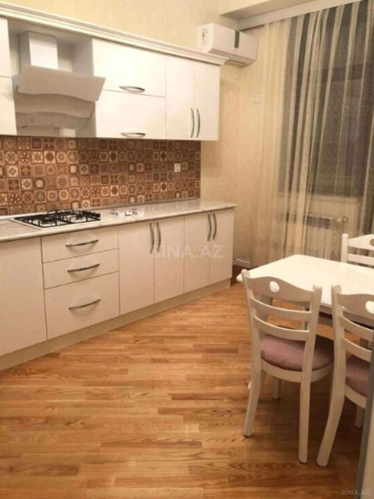 Satılır 3 otaqlı mənzil 70 m²