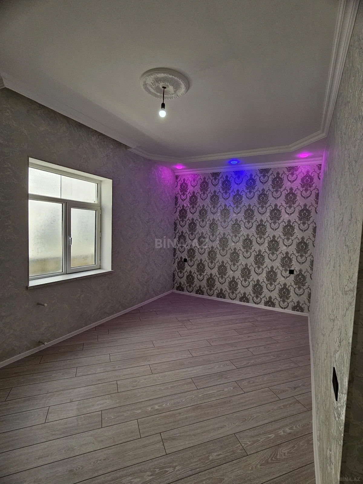 Satılır 4 otaqlı həyət evi 100 m²