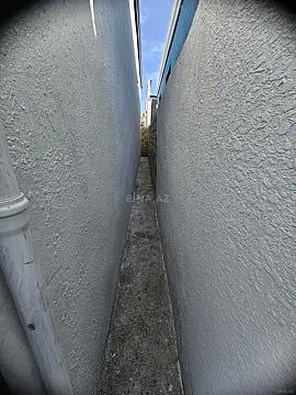 Satılır 4 otaqlı həyət evi 100 m²