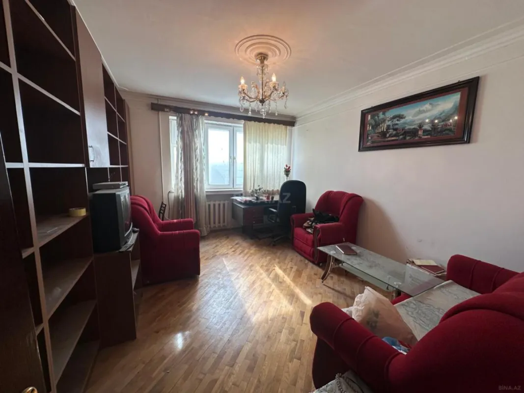 Satılır 3 otaqlı mənzil 75 m²