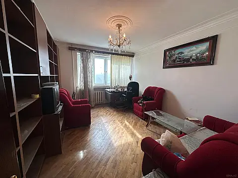 Satılır 3 otaqlı mənzil 75 m²