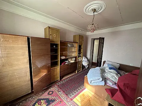 Satılır 3 otaqlı mənzil 75 m²