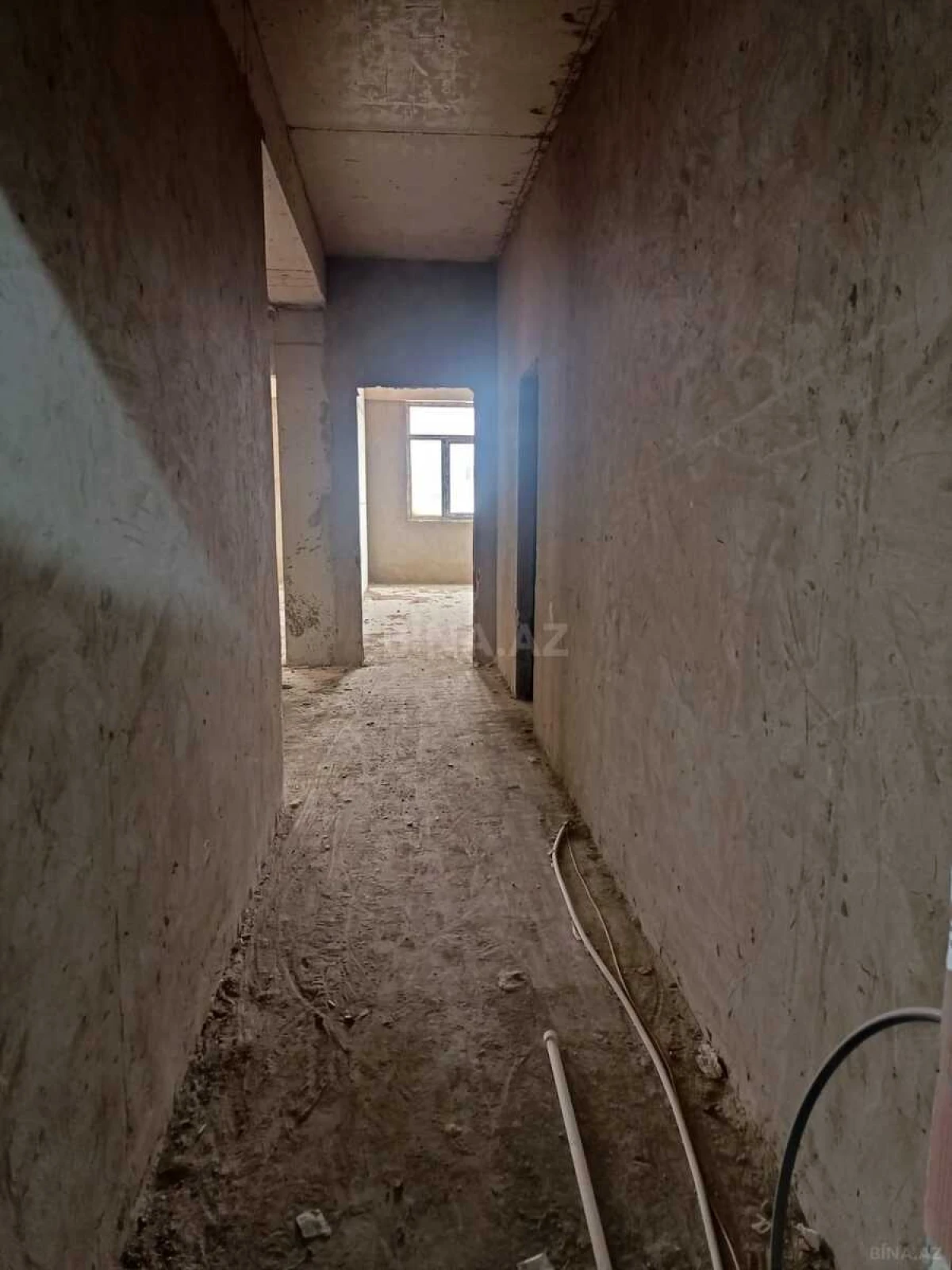 Satılır 3 otaqlı mənzil 150 m²