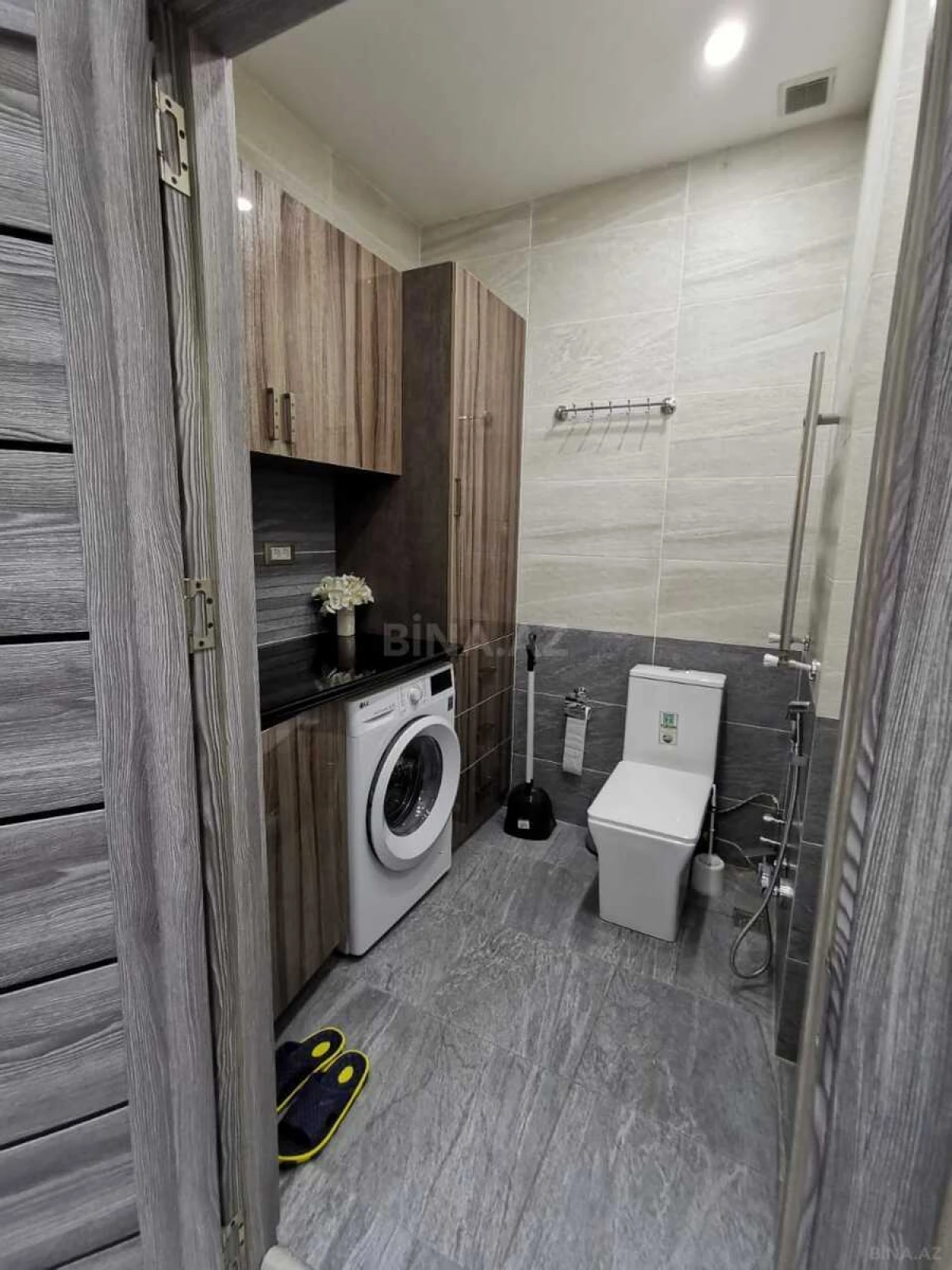 Kirayə verilir 3 otaqlı mənzil 125 m²