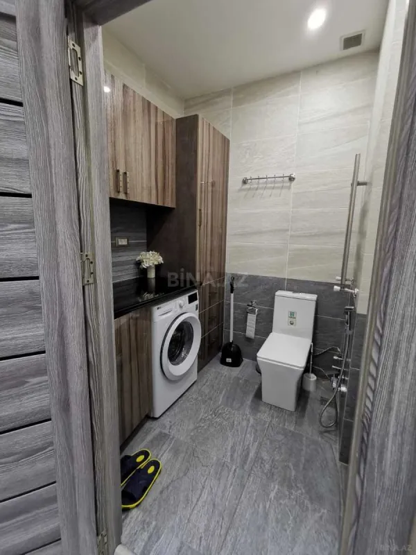 Kirayə verilir 3 otaqlı mənzil 125 m²