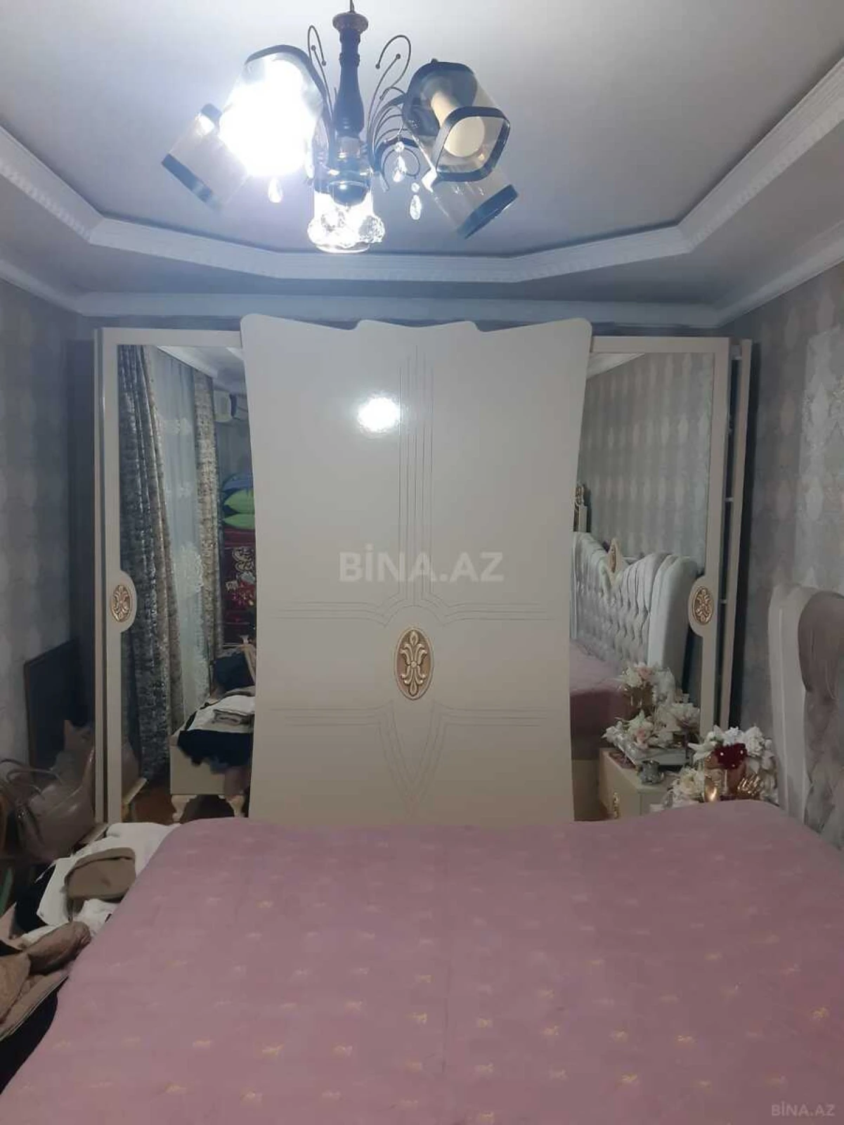 Satılır 2 otaqlı mənzil 54 m²