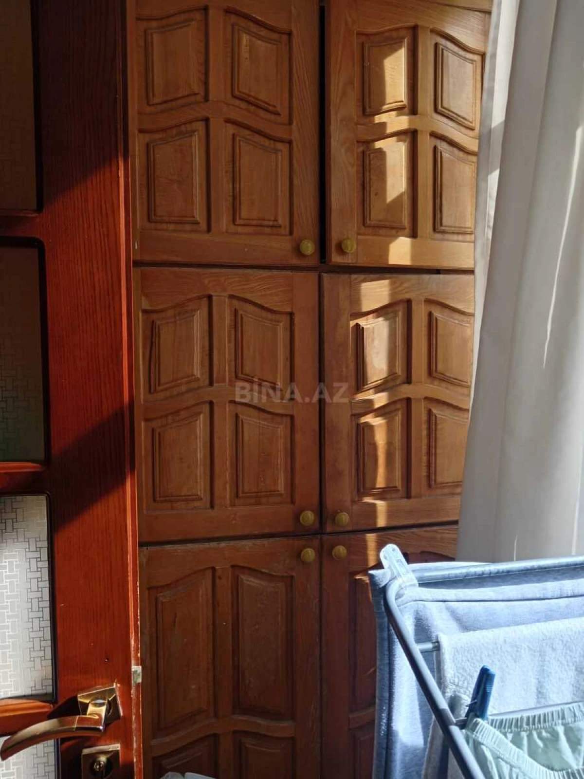 Satılır 3 otaqlı mənzil 135 m²