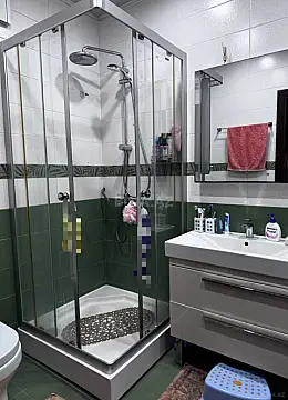 Satılır 3 otaqlı mənzil 115 m²