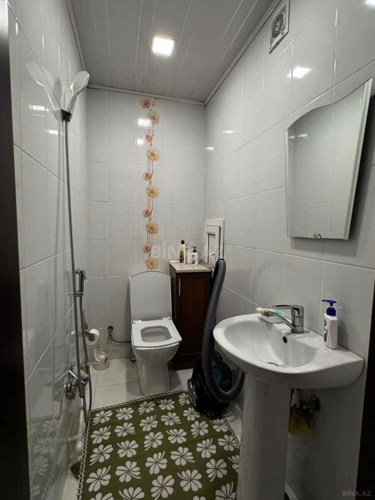 Satılır 3 otaqlı mənzil 115 m²