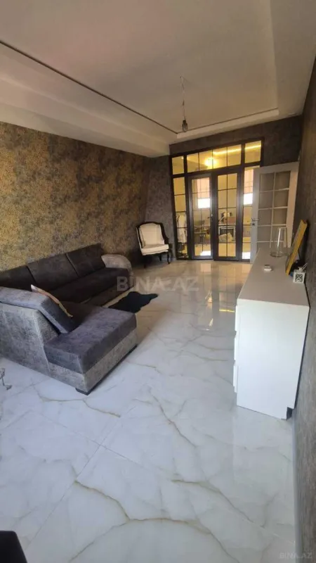Satılır 2 otaqlı mənzil 70.7 m²