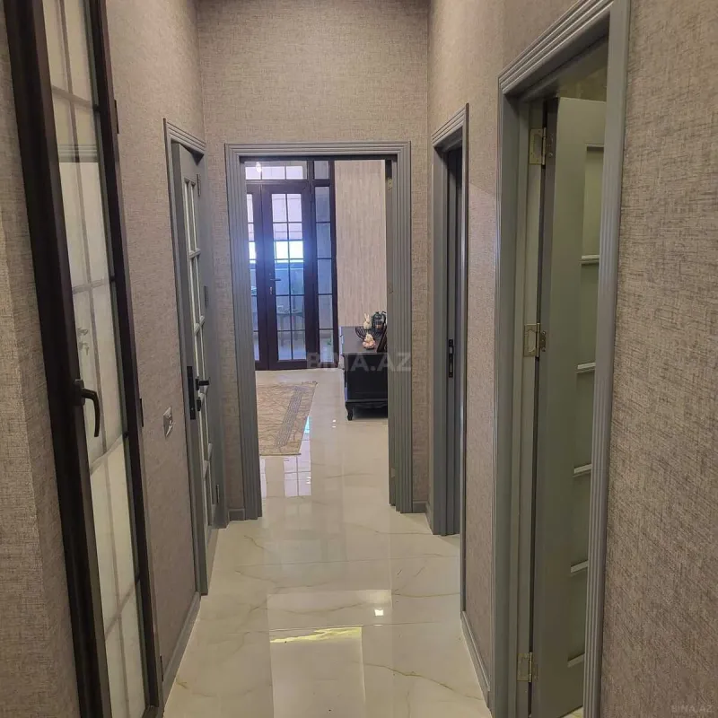 Satılır 2 otaqlı mənzil 70.7 m²