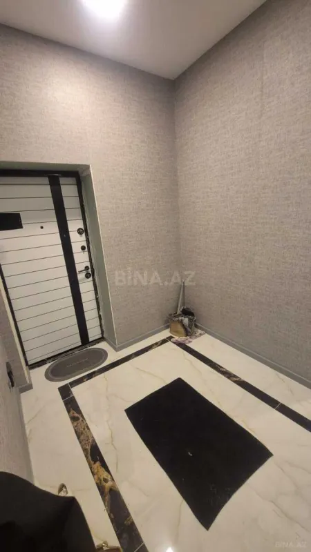 Satılır 2 otaqlı mənzil 70.7 m²