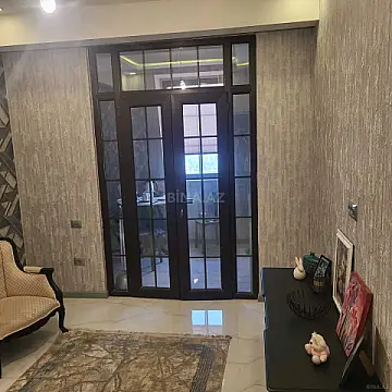 Satılır 2 otaqlı mənzil 70.7 m²