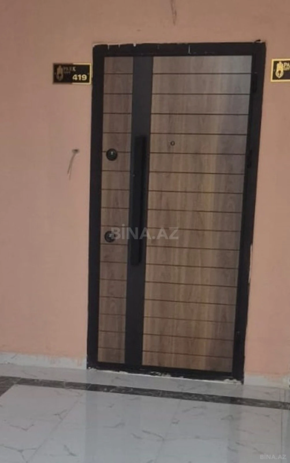 Satılır 2 otaqlı mənzil 70.7 m²