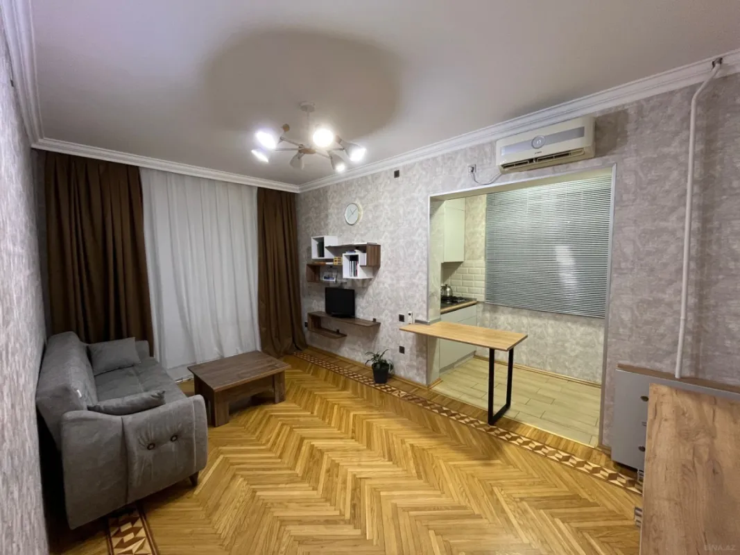 Satılır 2 otaqlı mənzil 65 m²