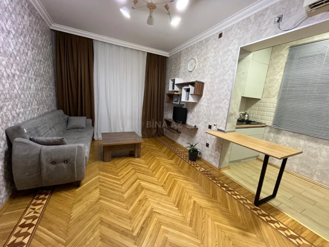 Satılır 2 otaqlı mənzil 65 m²