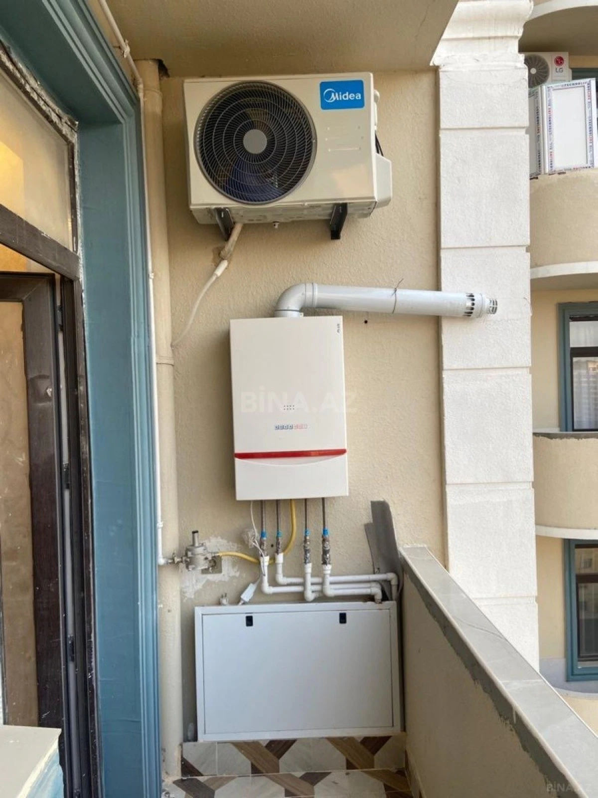 Kirayə verilir 3 otaqlı mənzil 100 m²