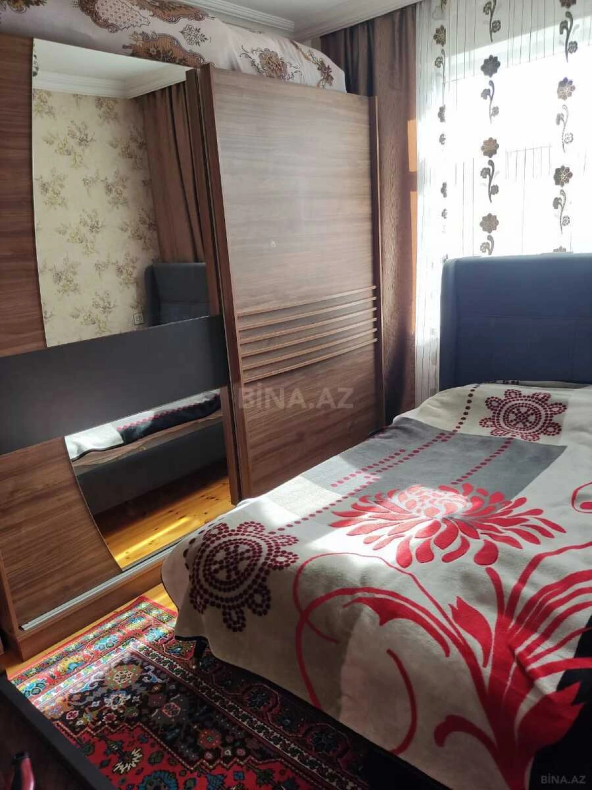 Satılır 2 otaqlı mənzil 60 m²