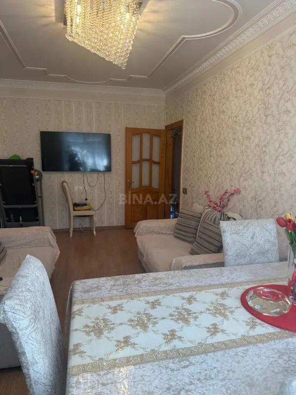 Satılır 4 otaqlı mənzil 95 m²