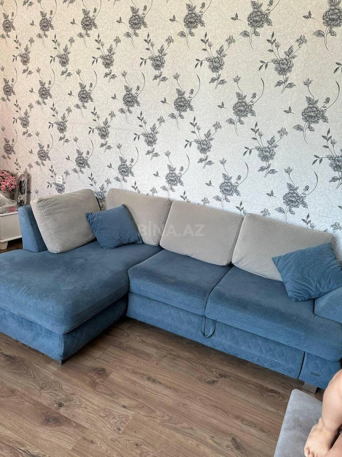 Kirayə verilir 2 otaqlı mənzil 60 m²