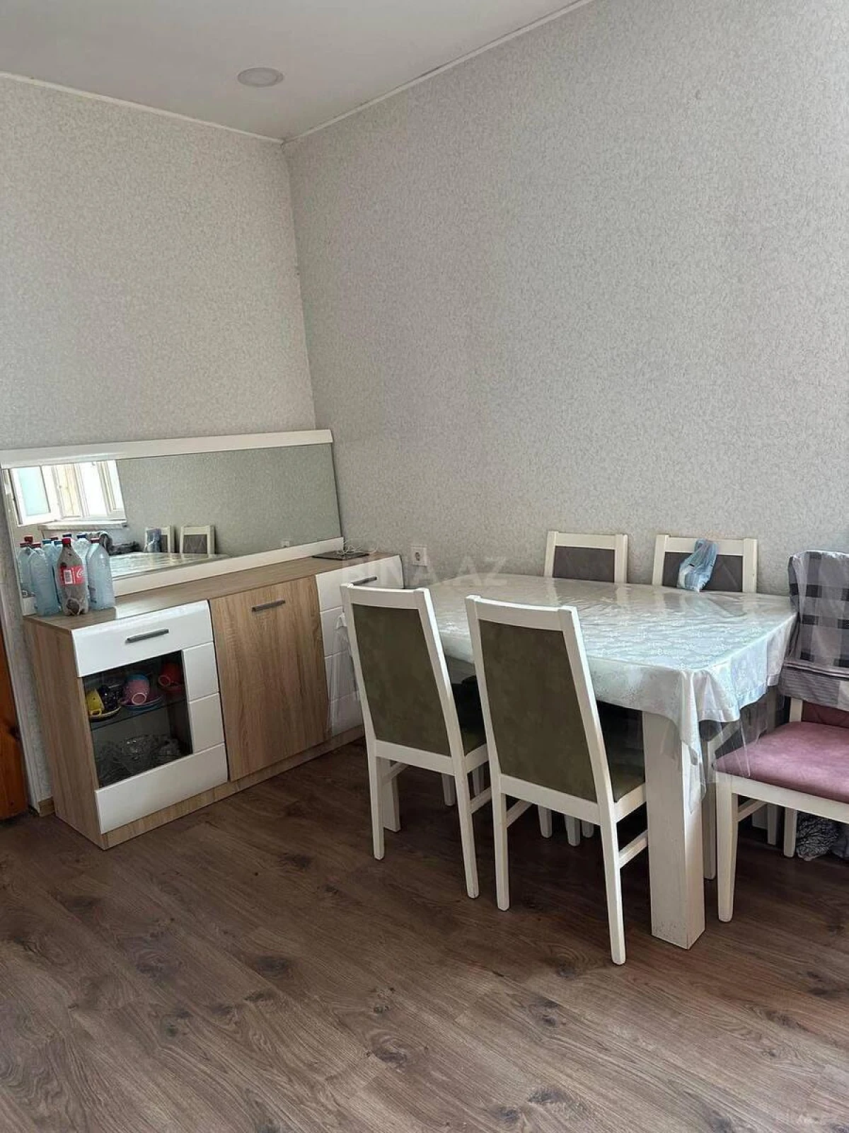 Kirayə verilir 2 otaqlı mənzil 60 m²