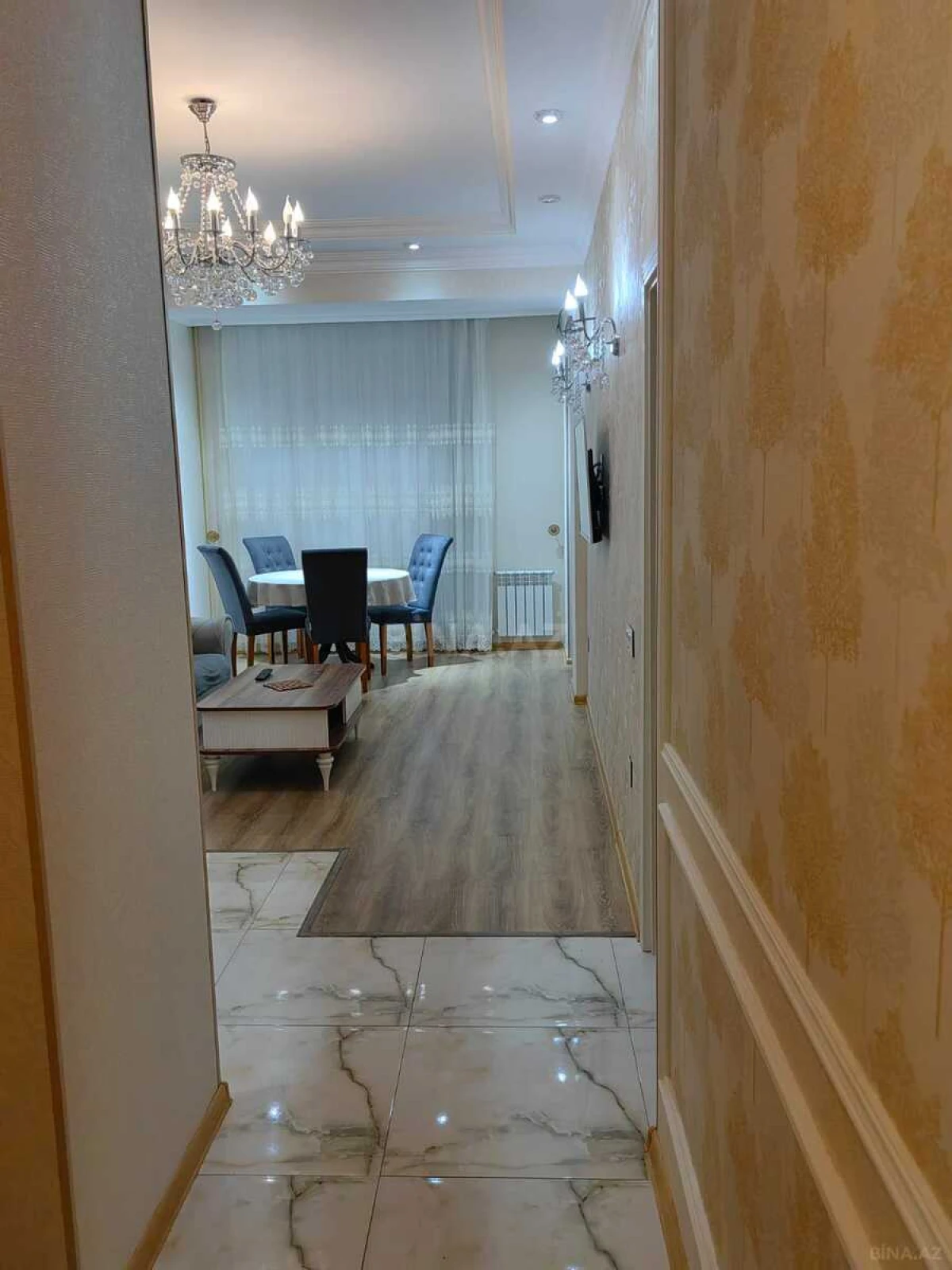 Kirayə verilir 2 otaqlı mənzil 60 m²