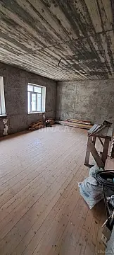Satılır 5 otaqlı həyət evi 200 m²