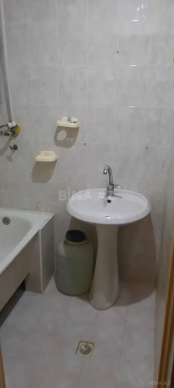 Satılır 2 otaqlı mənzil 52 m²