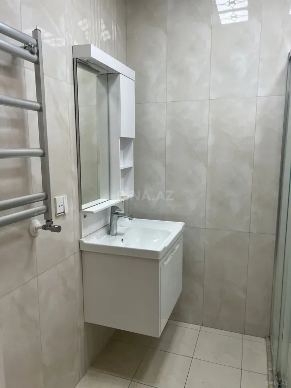 Kirayə verilir 2 otaqlı mənzil 50 m²