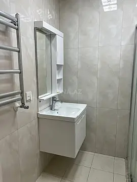 Kirayə verilir 2 otaqlı mənzil 50 m²