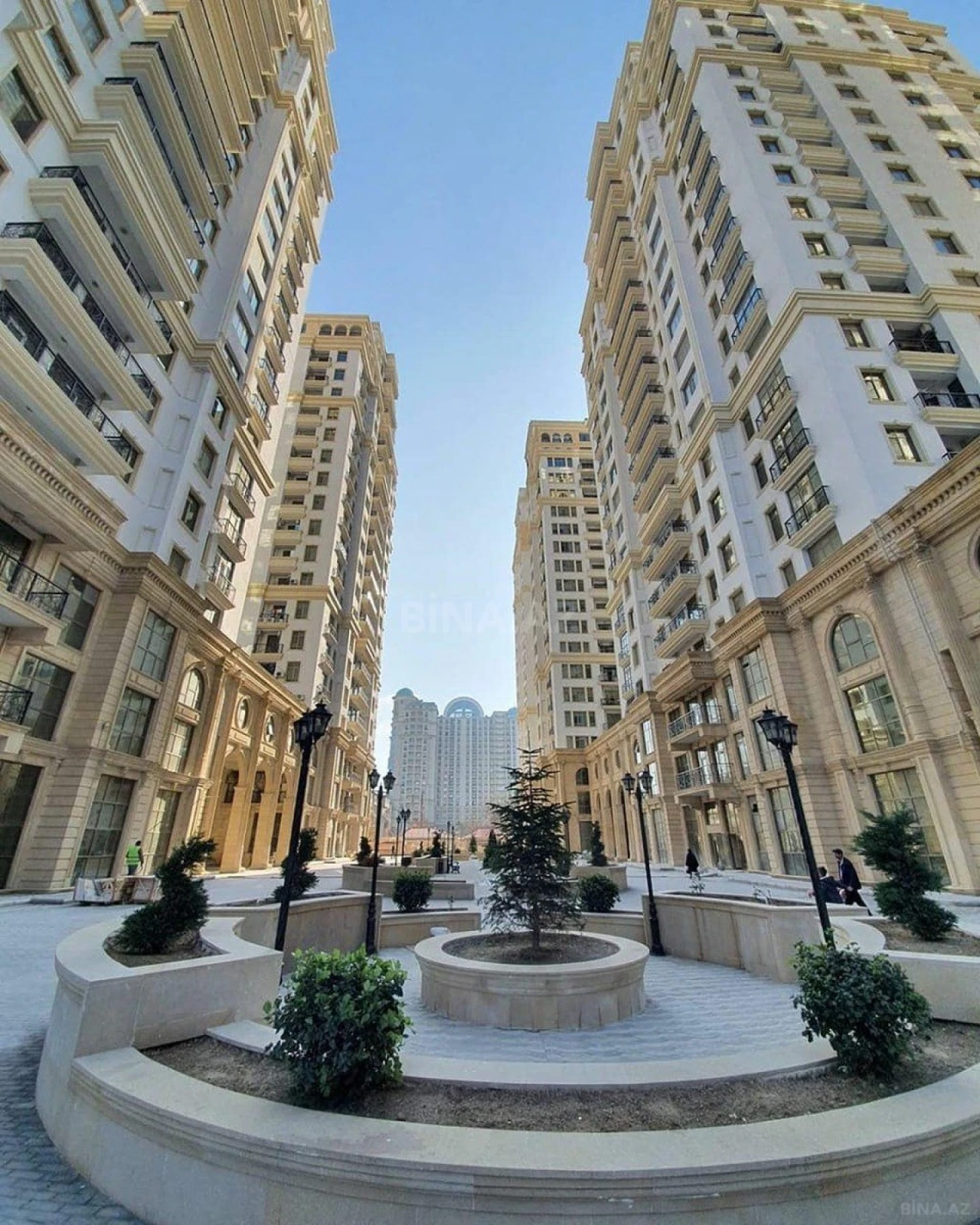 Kirayə verilir 2 otaqlı mənzil 80 m²