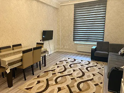 Kirayə verilir 2 otaqlı mənzil 80 m²