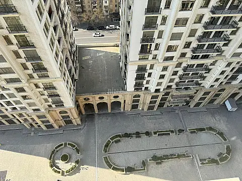 Kirayə verilir 2 otaqlı mənzil 80 m²