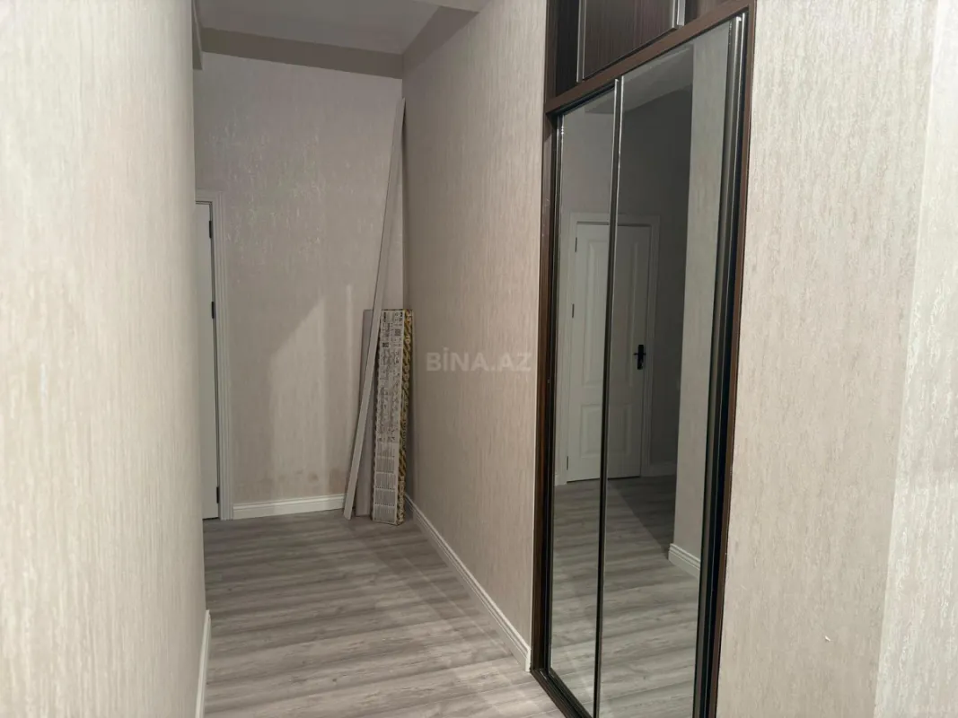 Kirayə verilir 2 otaqlı mənzil 80 m²