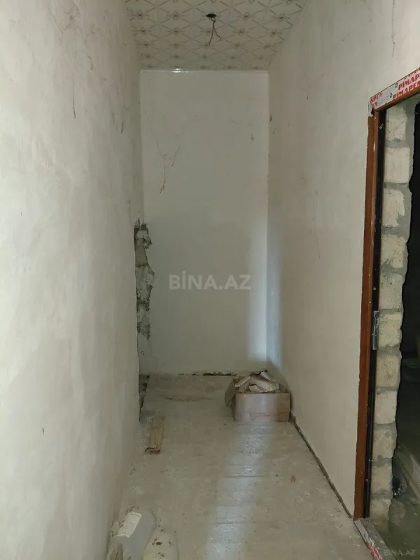 Satılır 5 otaqlı həyət evi 220 m²