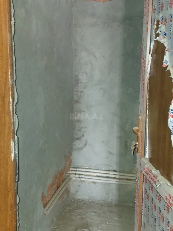 Satılır 5 otaqlı həyət evi 220 m²