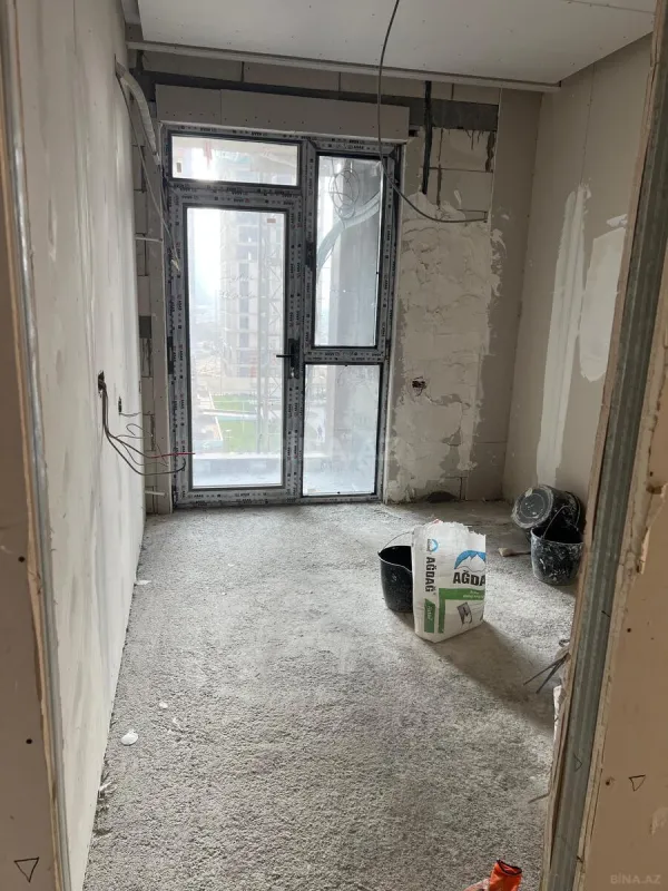 Satılır 3 otaqlı mənzil 68 m²