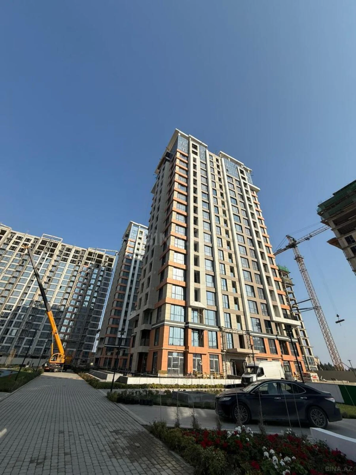 Satılır 3 otaqlı mənzil 68 m²