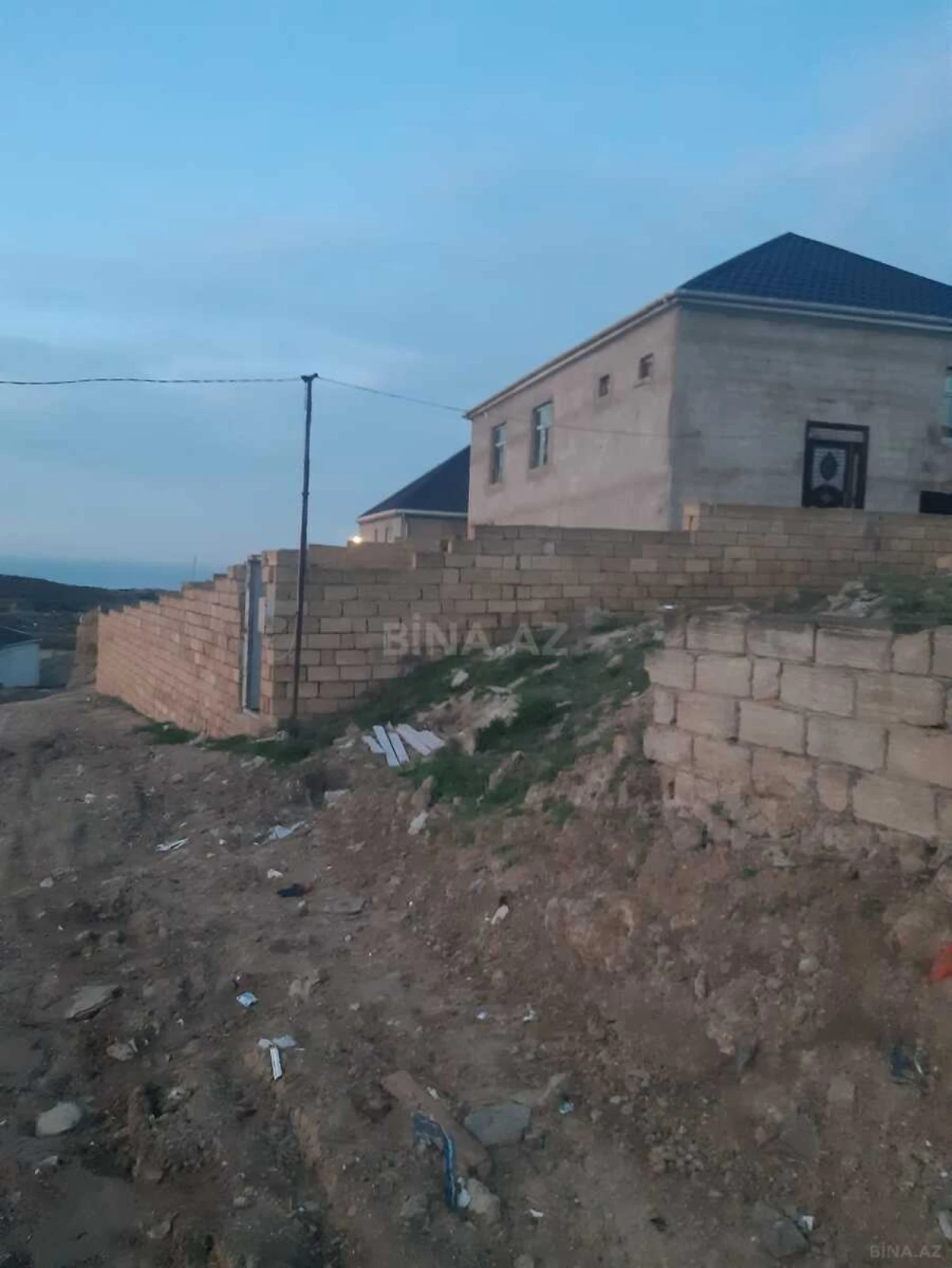 Satılır 4 otaqlı həyət evi 120 m²