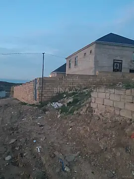 Satılır 4 otaqlı həyət evi 120 m²