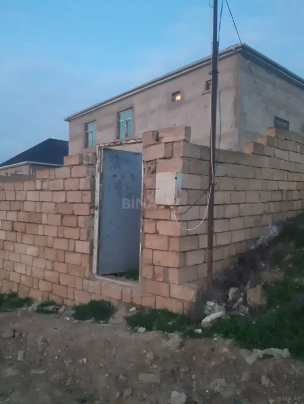 Satılır 4 otaqlı həyət evi 120 m²