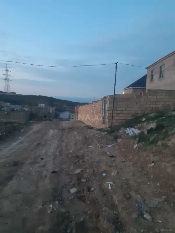 Satılır 4 otaqlı həyət evi 120 m²